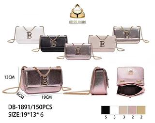 Bolsa feminina ( pacote cada um fazer R$22)----15 pcS