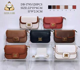 Bolsa pequeno com porta cartão junto( pacote cada um fazer R$32
