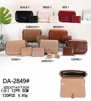 Bolsa feminina com porta cartão junto ( pacote cada um fazer R$32